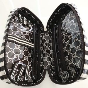 Henri Bendel Travel Jewelry Bag